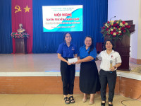 tuyen-truyen-phap-luat-dong-hanh-bao-ve-thanh-nien-thoi-dai-so